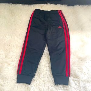 Adidas joggers/sweat pants/exercise/play. Size 5